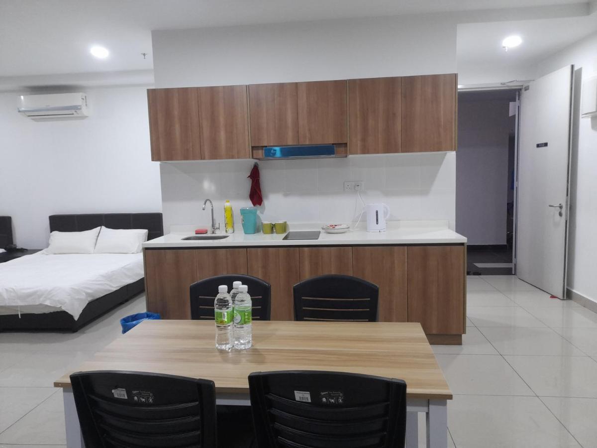 Pacific Towers Star Seksyen 13 Pj Jaya One Parking Pool Kitchen Apartment Petaling Jaya Exterior photo