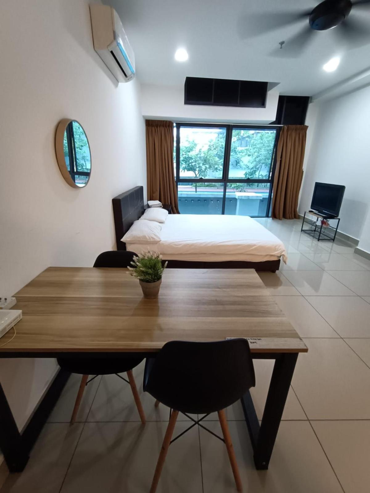 Pacific Towers Star Seksyen 13 Pj Jaya One Parking Pool Kitchen Apartment Petaling Jaya Exterior photo